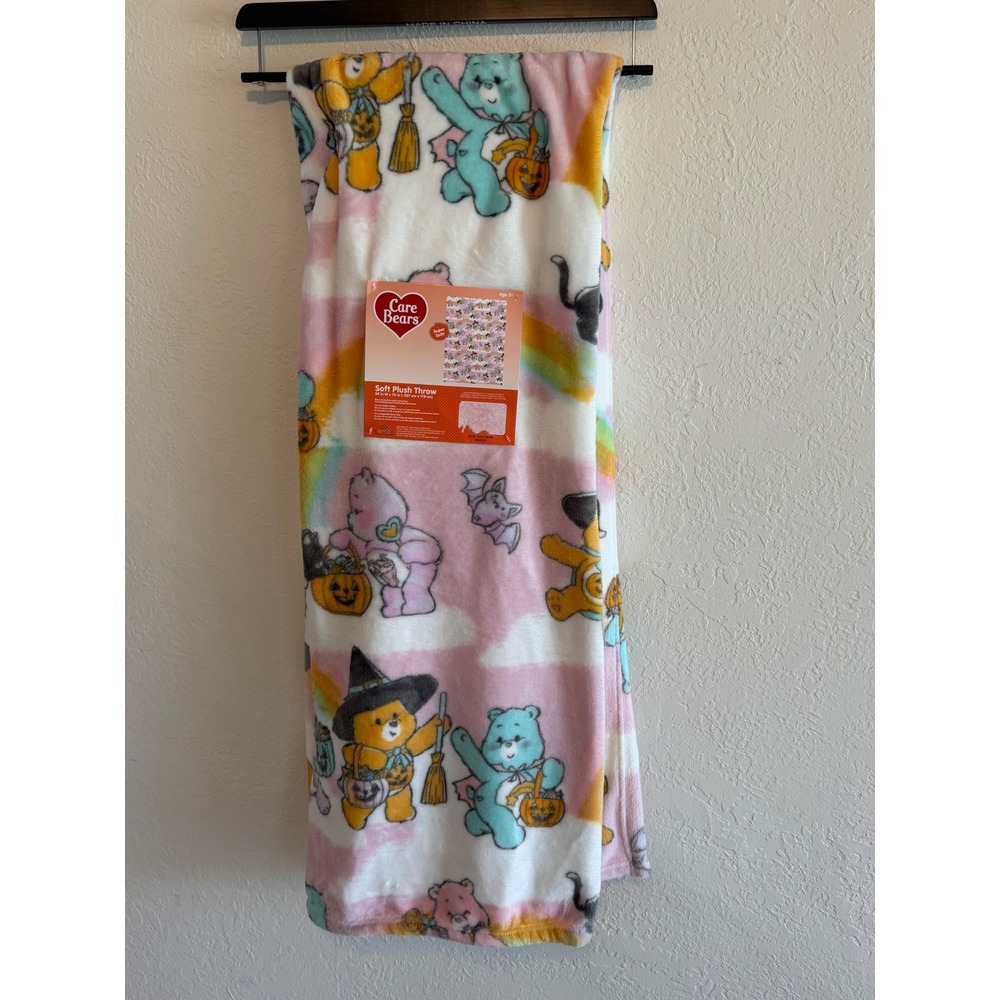 Care Bears Halloween Soft Plush Throw Blanket Pink Rainbow Spooky AS693P 50x70
